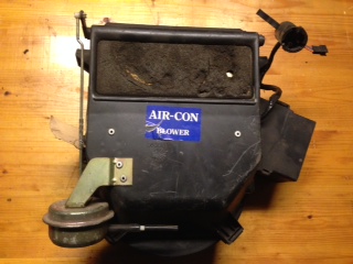 1986/1990 LH blower motor airconditioning